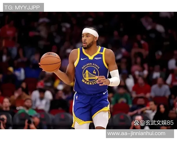 穆迪首发表现亮眼23分钟内贡献14分三分球命中率提升助力球队