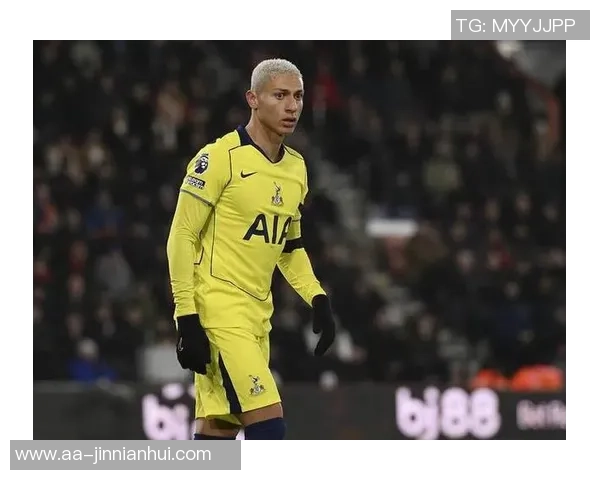 英超焦点对决即将开启约克雷斯禁区内触球数据领先里沙利松