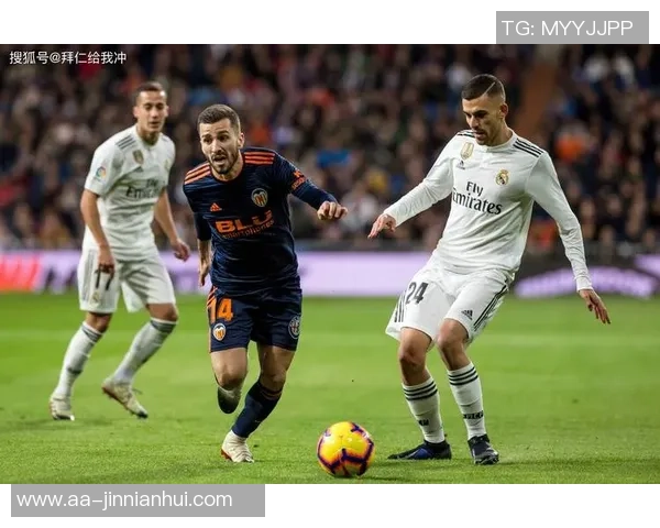 尤文图斯对阵皇马或将启用三后卫阵型伊尔迪兹与弗拉霍维奇联袂出击